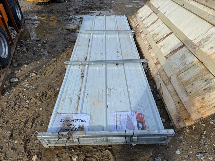 10'-corrugated-steel-panels-image-4