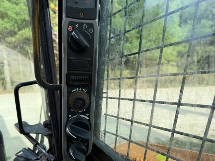 case-sr210b-image-14