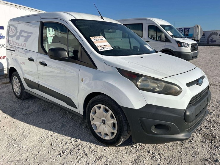 2017-ford-transit-connect-image-2