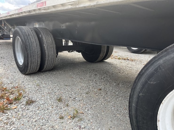 2015-utility-flatbed-image-3