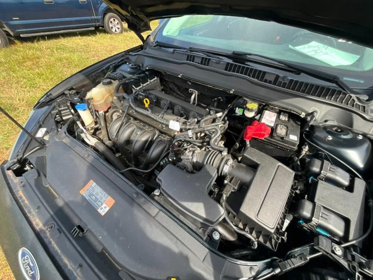 2014-ford-fusion-se-(at,-2.5l,-miles-read-170449,-image-26