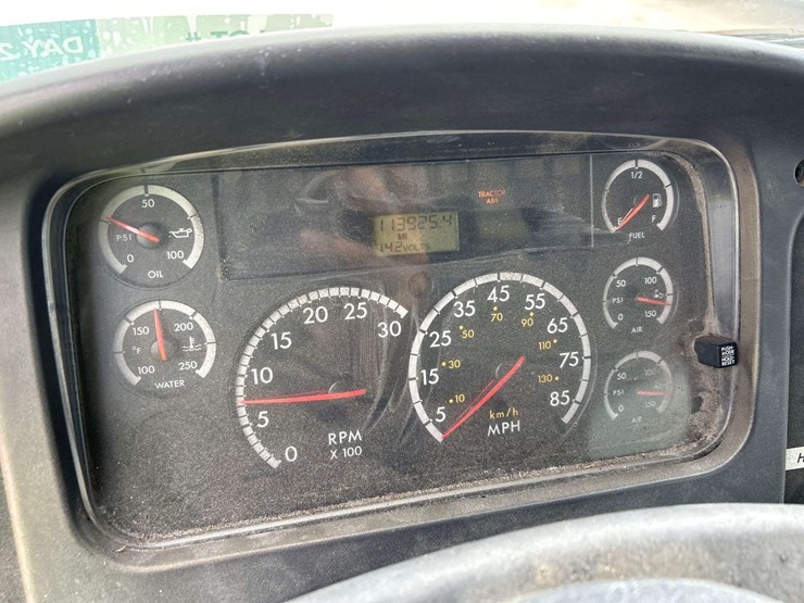 2007-freightliner-m2-106-medium-duty-pac-man-rl10-10-cuyd-refuse-garbage-truck-image-18