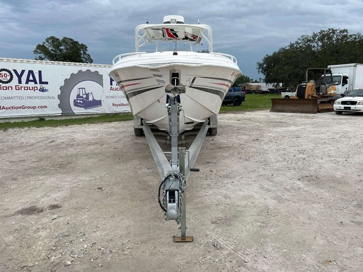 2014-glasstream-360-scx-twin-400r-mercury's-with-triple-axle-aluminum-trailer-image-27