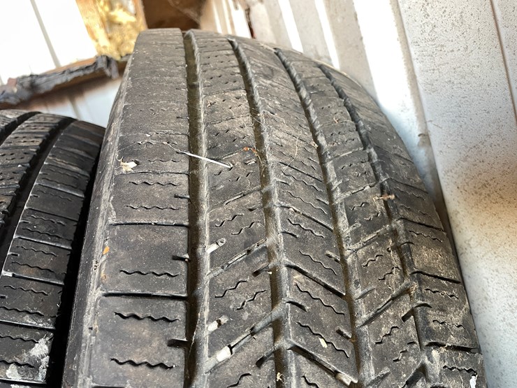 #1056-•-(2)-firestone-lt235/80r17-tires-image-4