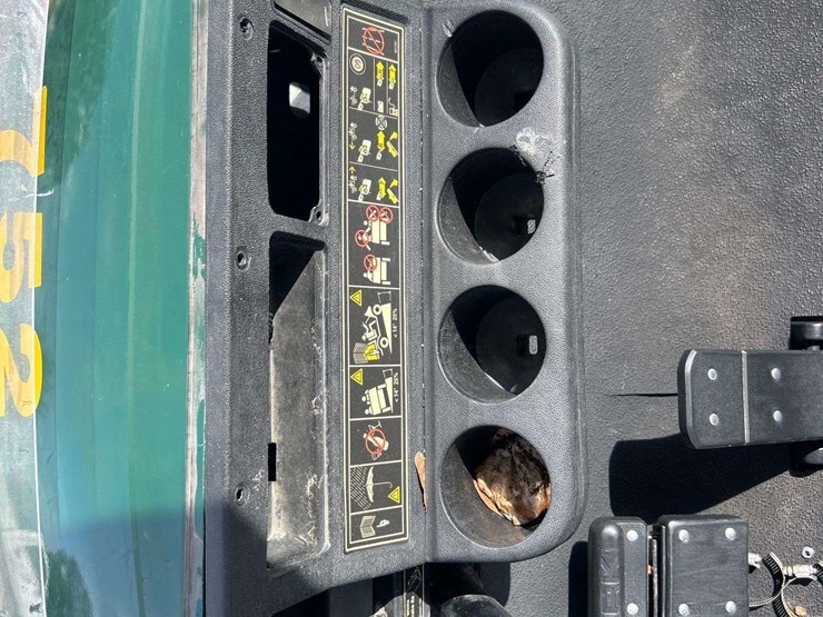 cushman-electric-cart-image-7