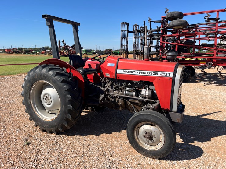 massey-ferguson-231-image-3