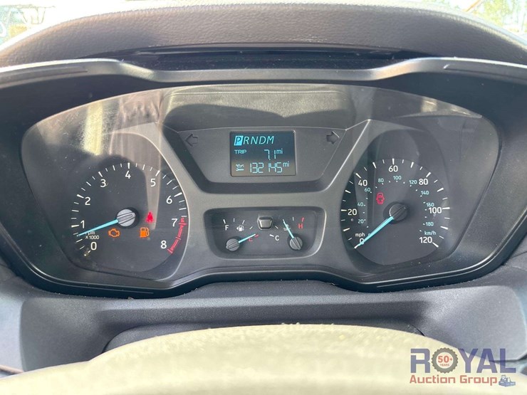 2016-ford-transit-image-17