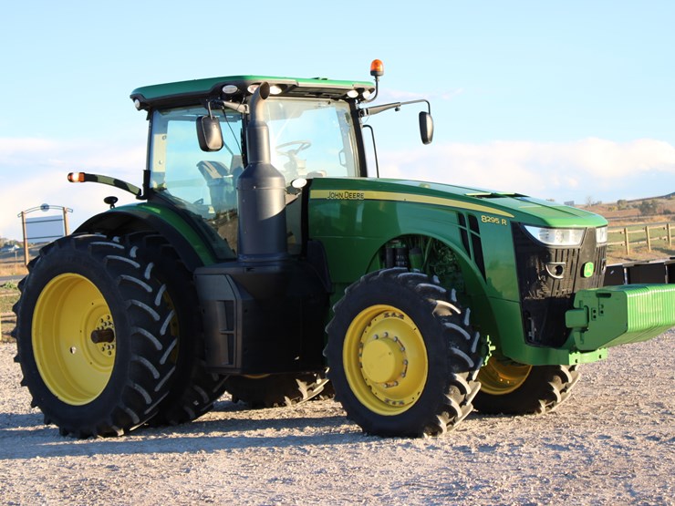 john-deere-r-image-11