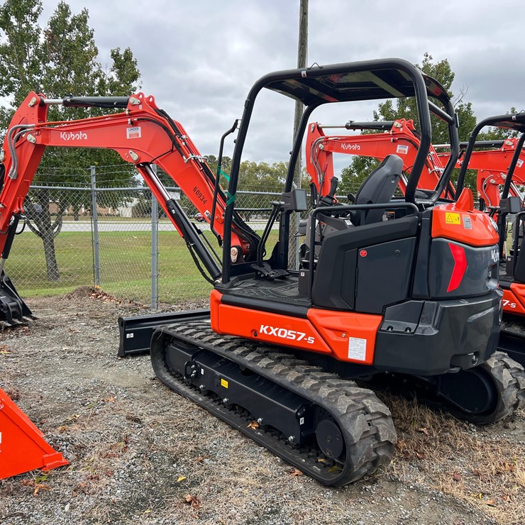 2023 KUBOTA KX057-5