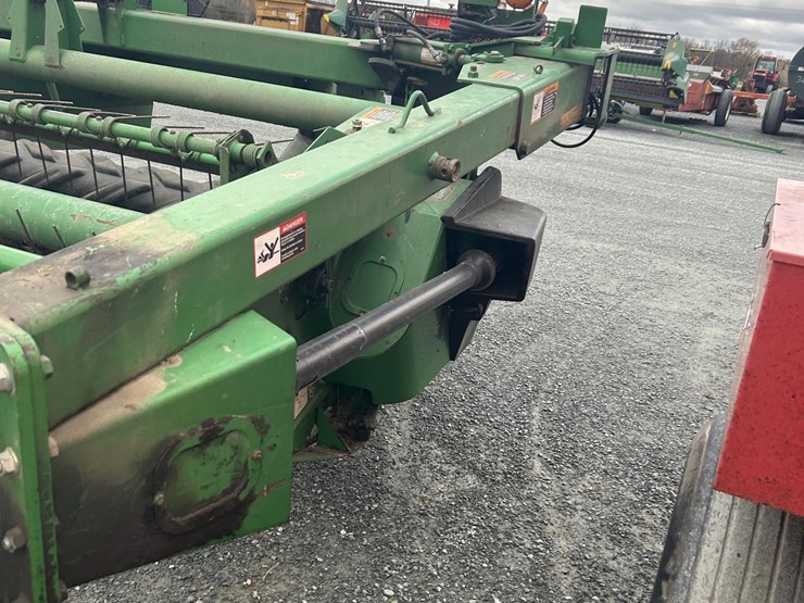 john-deere-820-image-4