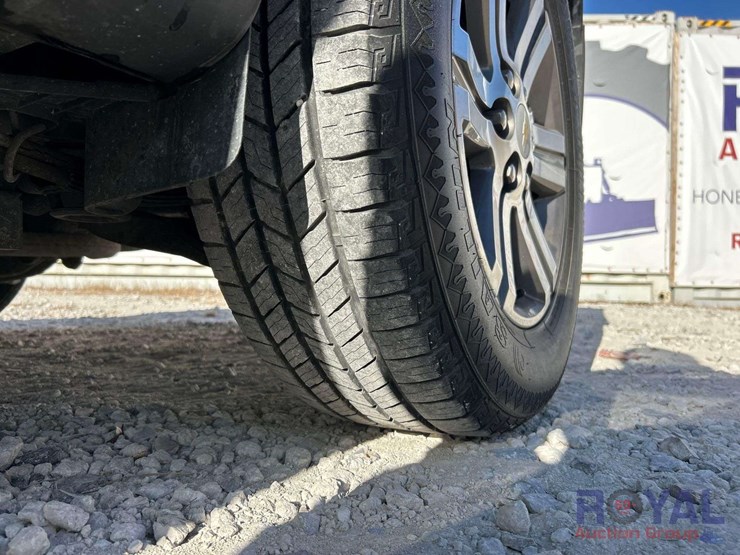 2016-chevrolet-traverse-image-24