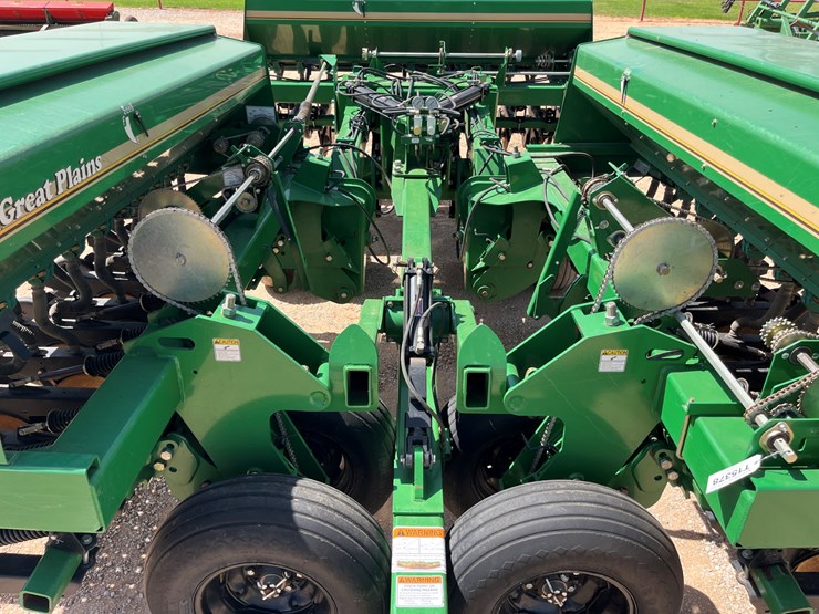 great-plains-3s3000-image-36