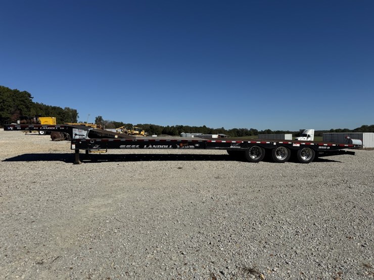 #4702-•-2018-landoll-950d-hydrolic-lowboy-trailer-image-3