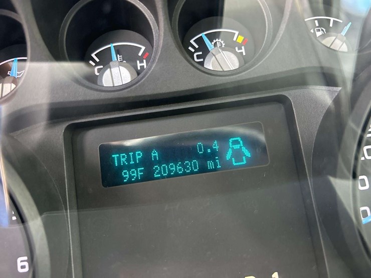 2016-ford-f550-image-6