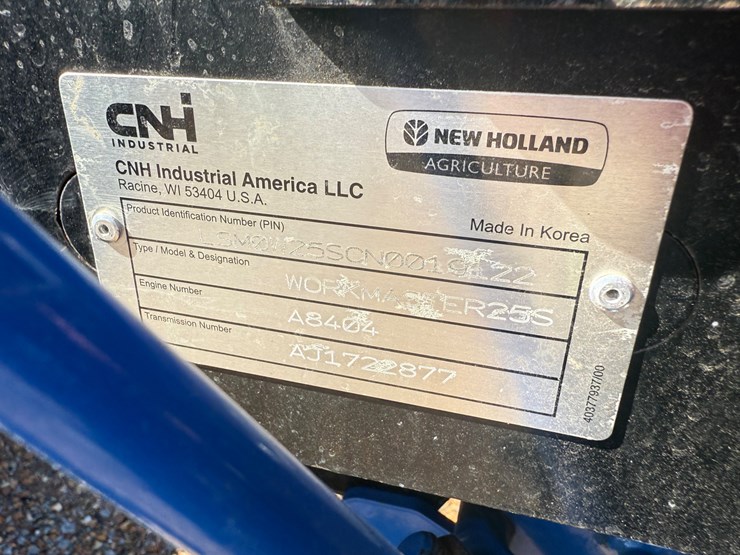 new-holland-workmaster-25s-image-11