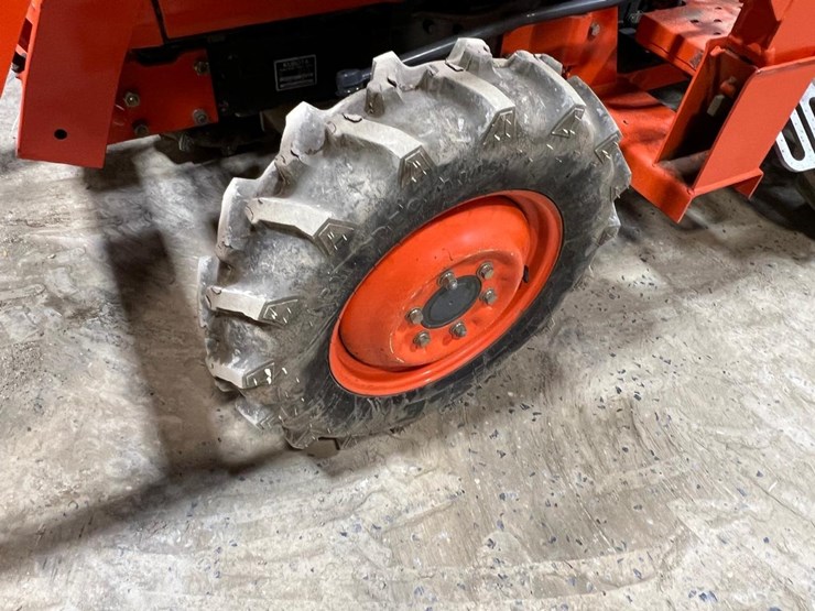 kubota-l3000dt-image-12