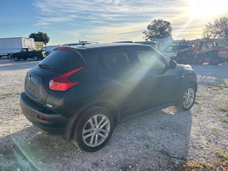 2013-nissan-juke-image-3