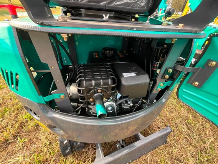 unused-cfg-qk16r-mini-excavator-(rato-15hp-bkt-image-7