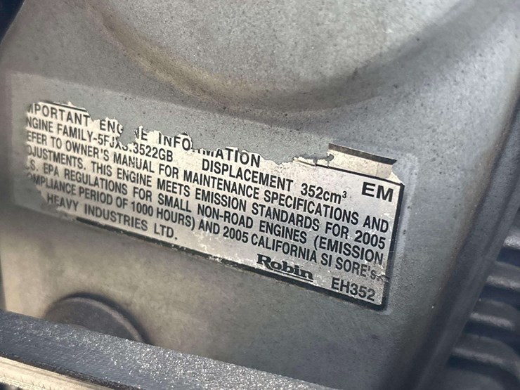 2005-ez-go-utility-cart-image-10