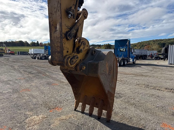 caterpillar-328d-lcr-image-9