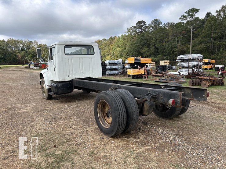 1995-international-4700-image-9