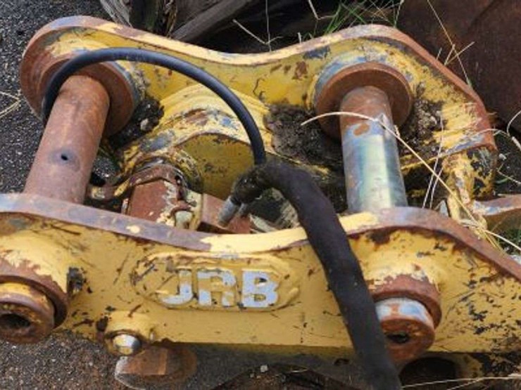 jrb-quick-attach-coupler-image-2