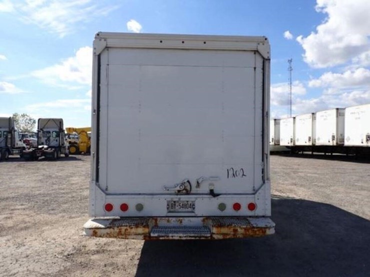 2012-freightliner-mt55-image-6