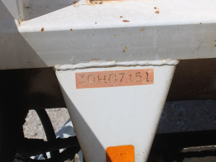 #2044-•-#2044---harsh-303h-feed-mixer-wagon-image-40
