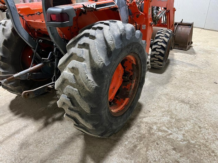 kubota-l3710-image-16