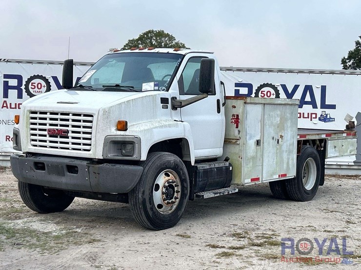 2005-gmc-c8500-flatbed-service-truck-image-1