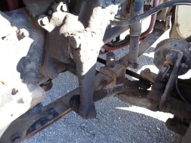 2014-freightliner-business-class-m2-106-image-29