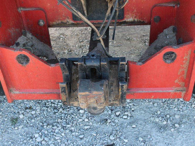 international-4100-image-43