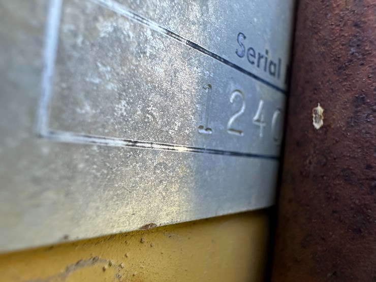 #32236-•-nammoc-levee-squeeze-w/marliss-levee-seeder-image-31