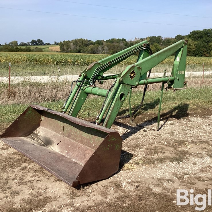 JOHN DEERE 158