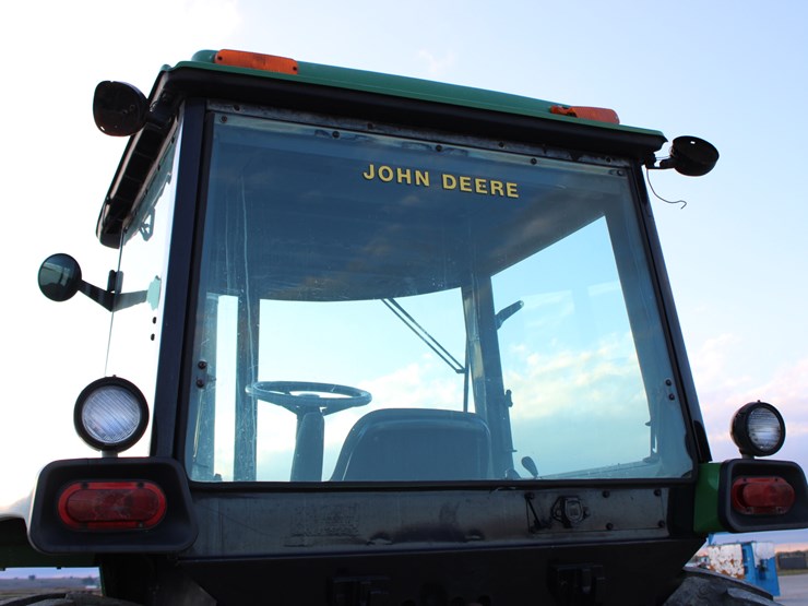 john-deere-4440-image-29
