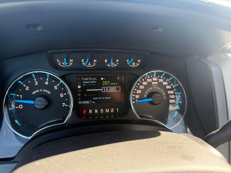 2014-ford-f150-image-28