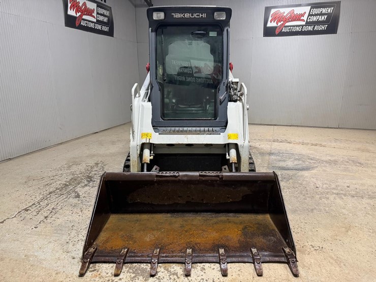 takeuchi-tl230-image-8