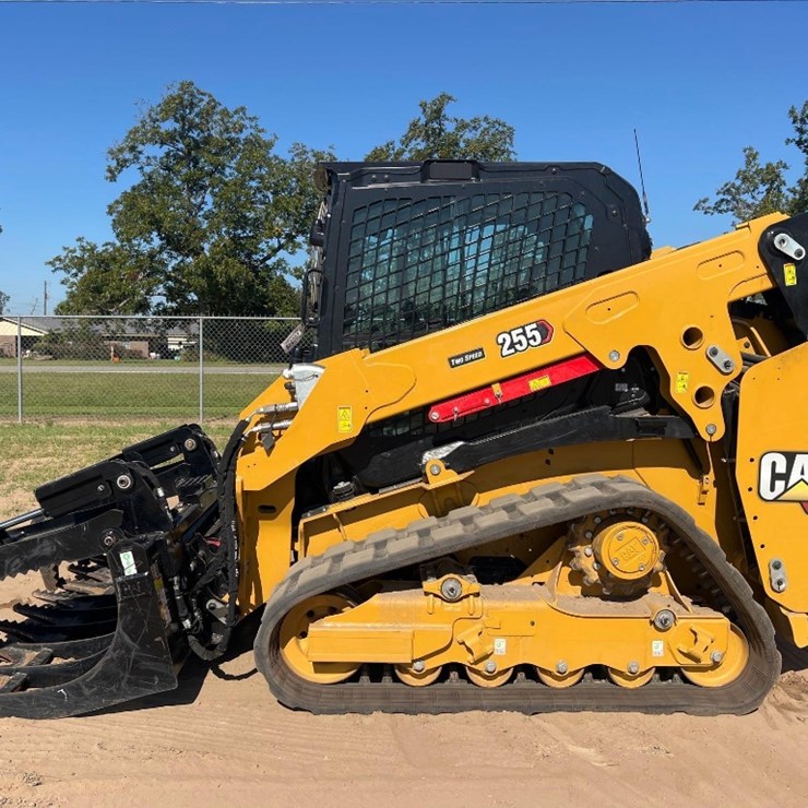 2024 CATERPILLAR 255 SKID STEER