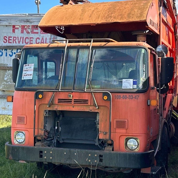 2018 AUTOCAR XPEDITOR