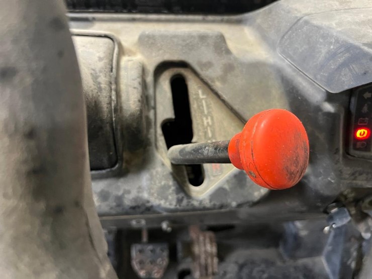 kubota-rtv-x900-image-22