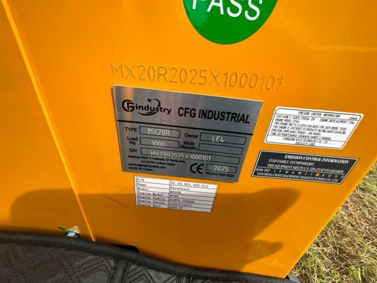 unused-cfg-mx20r-mini-excavator-(rato-image-10