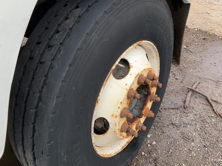 2004-mack-chn613-image-71