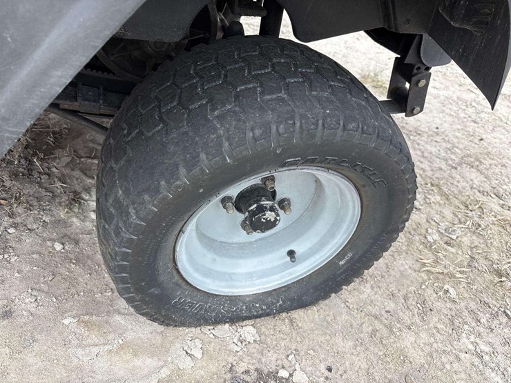 2005-ez-go-utility-cart-image-12