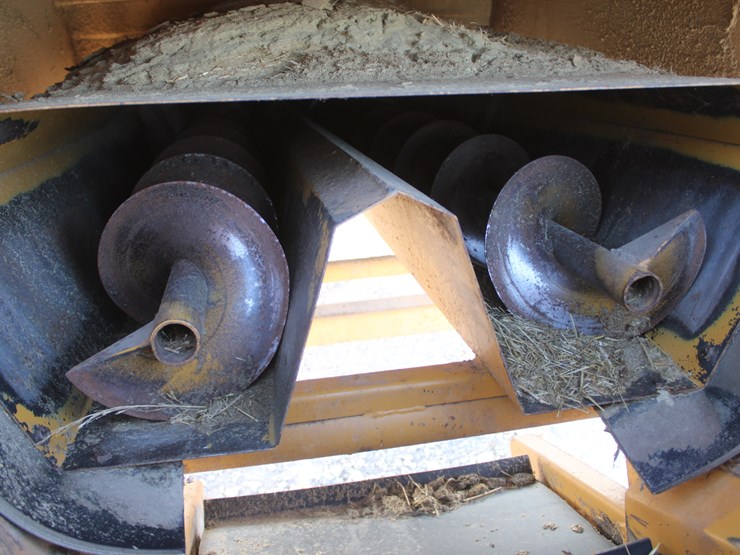 haybuster-h1000-image-28