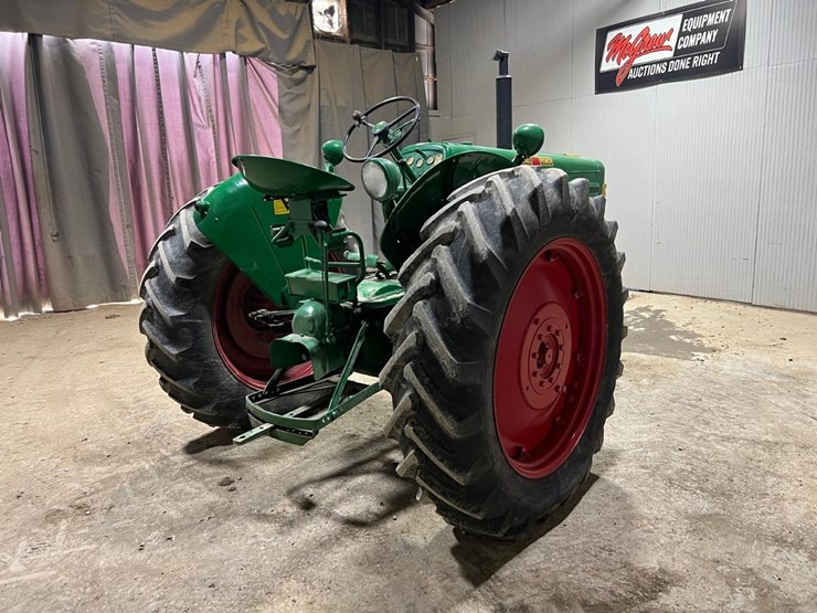 1954-oliver-88-image-5