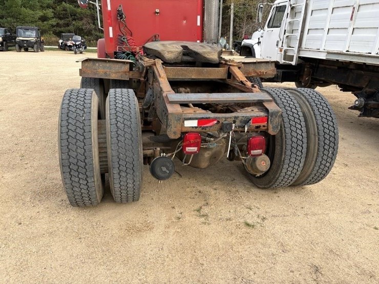 1989-international-9300-image-10