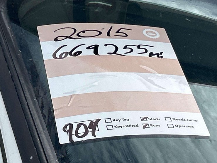 2015-freightliner-cascadia-125-image-17