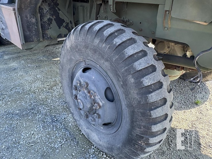 1983-am-general-m923-image-5