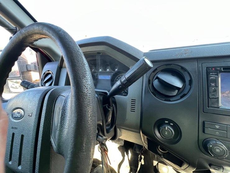 2012-ford-f350-image-27