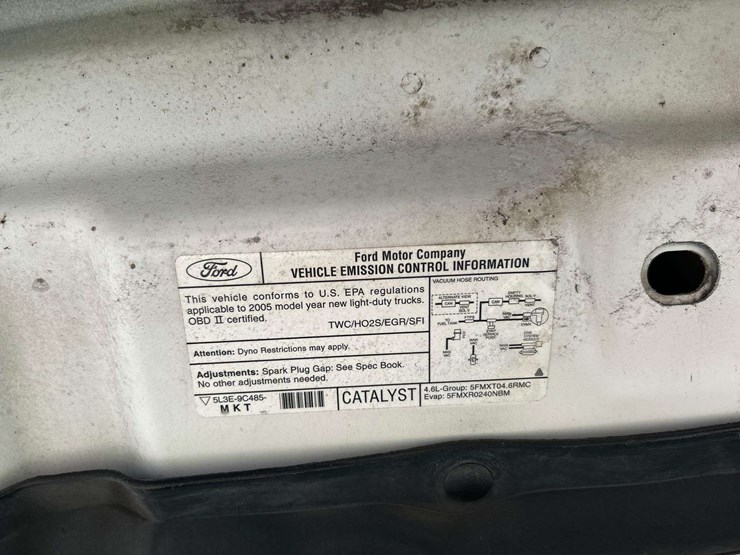 2005-ford-f150-image-10